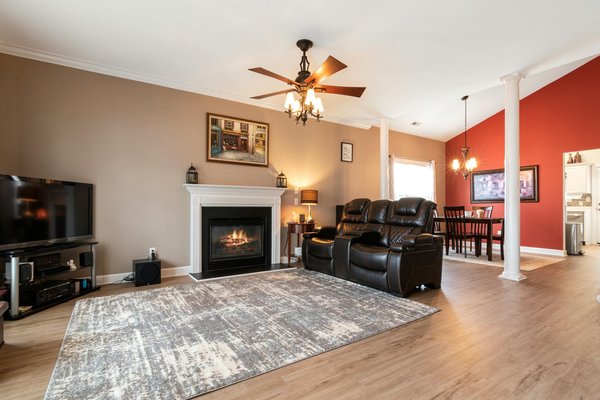 Découvrez les meilleures lampes de chevet rouges pour votre déco