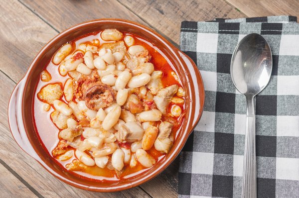 Comment aménager un potager surélevé pour faciliter l'accessibilité aux personnes handicapées ?